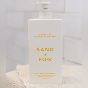 New! Sand + Fog VANILLA CAKE Body Wash Shower Gel 🍰 32 oz